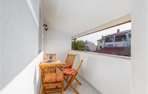 2 Bedroom Gorgeous Apartment In Pula