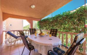 Gorgeous Apartment In Povljana With Wifi 