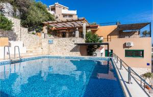 Awesome Home In Vinisce