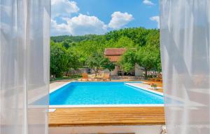 4 Bedroom Beautiful Home In Krivodol 