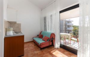 Lovely Apartment In Jadranovo With Wifi 