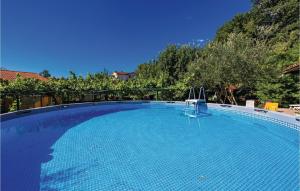 1 Bedroom Pet Friendly Home In Lovran 