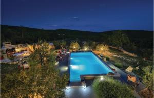 Three-Bedroom Holiday Home In Labin