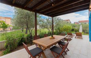 3 Bedroom Amazing Home In Vodice 