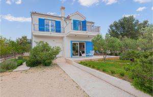 3 Bedroom Amazing Home In Vodice