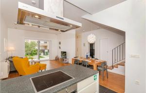 3 Bedroom Amazing Home In Vodice