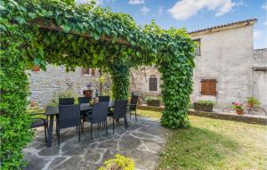 Stunning Home In Buje With House A Panoramic View