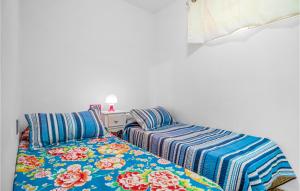 Nice Apartment In Almuñécar With Wifi