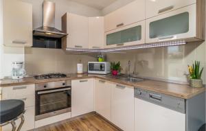 Awesome Apartment In Novi Vinodolski