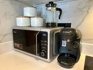 Stunning City Centre Duplex with Free Parking