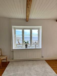 Strandnära hus Abbekås