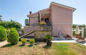 Stunning Apartment In Labin With Wifi