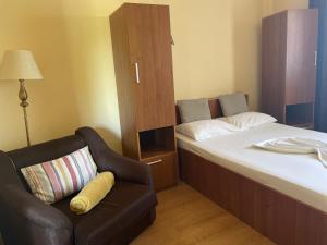 Family Room room in Pensiunea Drobeta