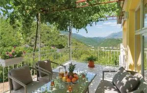 2 Bedroom Amazing Apartment In Slime - Podgrađe