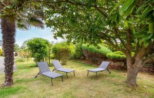 4 Bedroom Stunning Home In Cancale