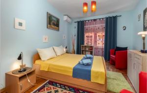 Lovely Home In Crikvenica With Wifi 
