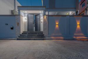 T M L-Jomtien Beach 4 bedrooms - independent swimming pool and KTV