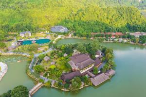 Thung Nham Resort