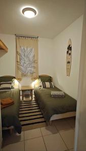 Maison avec piscine, tennis