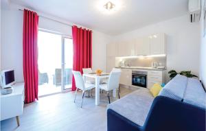 1 Bedroom Amazing Apartment In Cavtat 