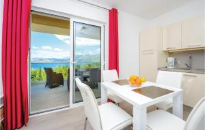 One-Bedroom Apartment In Cavtat