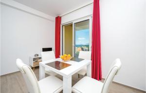 One-Bedroom Apartment In Cavtat