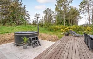 4 Bedroom Amazing Home In Blokhus