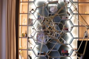 NEW Glamours Central Suite with Elevator