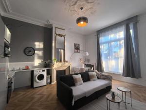 Appartements LeRelaisdOdile1 - Appart Luxe - Ideal Couple & PRO - Hyper Centre - Valenciennes - Tramway - ParkingPossible - Entree Autonome : photos des chambres