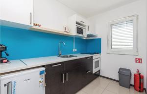 1 Bedroom Lovely Apartment In Mandre 