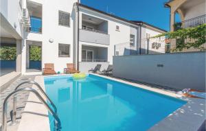 Awesome Apartment In Biograd Na Moru With Wifi 