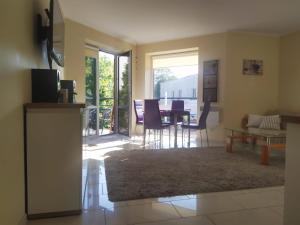 Komfortowy 3-pokojowy apartament 6 osobowy, 70m od morza w Ustroniu Morskim z basenem w sezonie