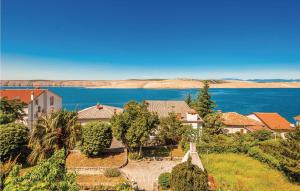 Gorgeous Apartment In Jadranovo