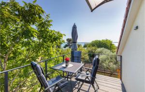 Awesome Home In Peroj With Wifi