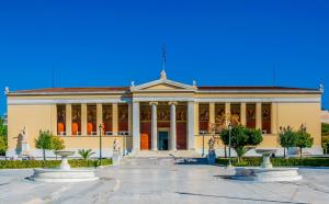 Bright Cozy Apartment in Central Athens