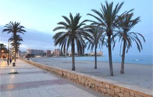 Stunning Apartment In El Campello