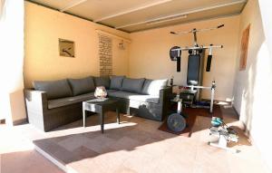 Gorgeous Home In Pula