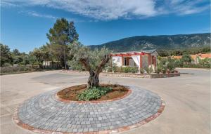 Stunning Home In Nerezine