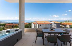 Pet Friendly Apartment In Malinska