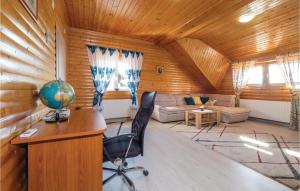 Stunning Apartment In Velika Gorica With Wifi 