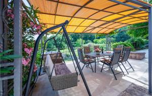 Amazing Home In Plomin With Wifi