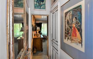 Maisons de vacances Amazing Home In Sernhac With Wifi : photos des chambres