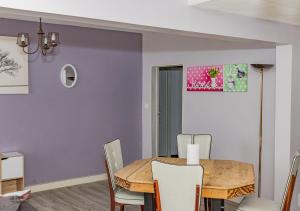 B&B / Chambres d'hotes Chambres et Gites Les Deux Chenes pres de Bergerac : photos des chambres