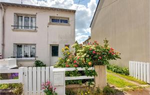Maisons de vacances 2 Bedroom Awesome Home In Saint-Nazaire : photos des chambres