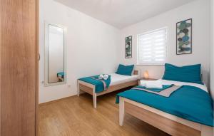 2 Bedroom Amazing Apartment In Bibinje