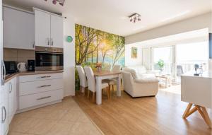 2 Bedroom Amazing Apartment In Bibinje 