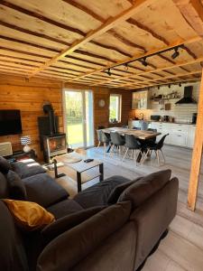 Pogodny domek Kopalino z balią