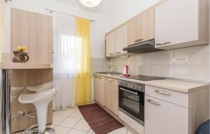 3 Bedroom Gorgeous Apartment In Kastav