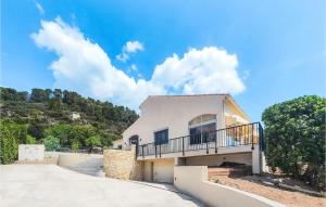 Maisons de vacances Gorgeous Home In Roquebrun : photos des chambres