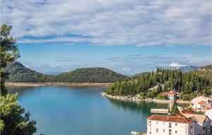 One-Bedroom Apartment In Ploce